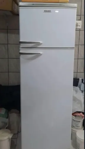 Geladeira Dako Duo 360 - Duas Portas - Funcionando Perfeitamente