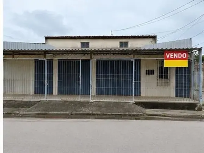 Casa à venda - 236 M2 - Santos Dumont -260 Mil