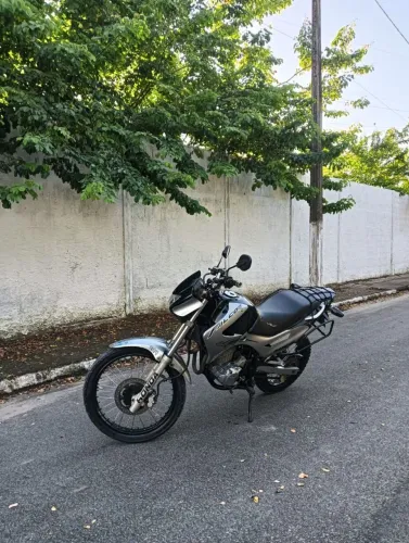 Falcon 400 