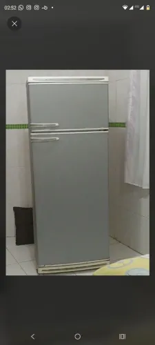 ?Geladeira Duplex Prata (110V) - Gelando Bem e Conservada