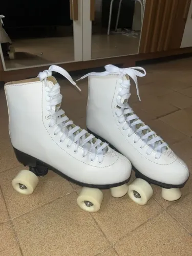 Patins Roces Quad Original - Novo/Quase sem Uso