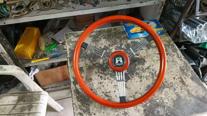 VOLANTE BANJO DE MADEIRA PARA FUSCA BRASÍLIA VARIANT BUG BAJA PUMA KARMAN GUIA 