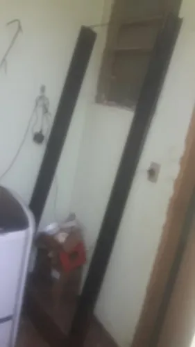 Vende se batente de porta