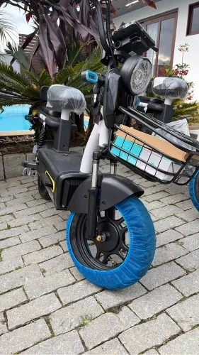 Scooter elétrica
