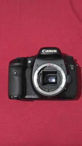 Câmera fotográfica Canon 7D