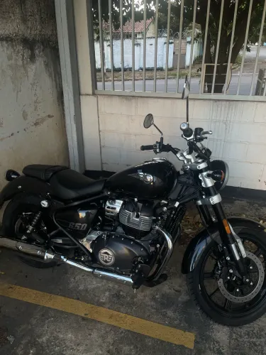 Super Meteor 650 Ano/modelo 26/26