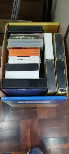 Fitas VHS sortidas