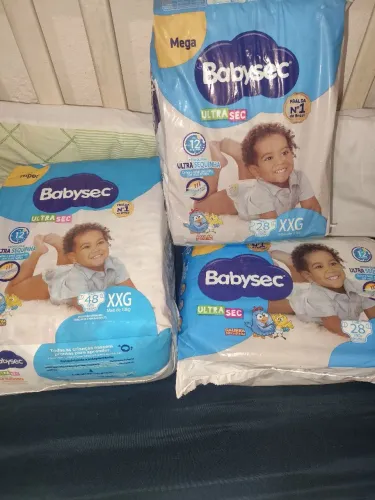 FRALDA BABYSEC XXG - GALINHA PINTADINHA 