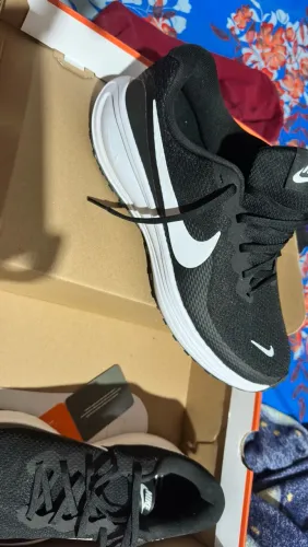 Nike evolution 8