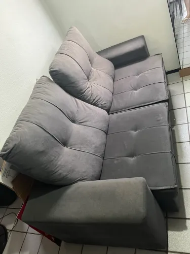 Sofá retrátil e reclinável