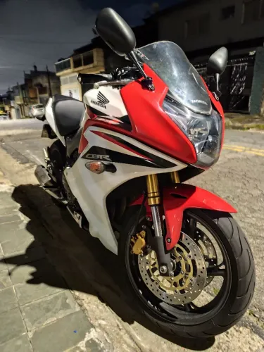 Honda CBR 600 F - 41mil km - Nova
