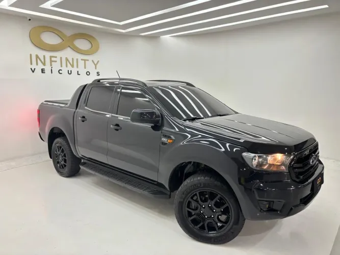Ford Ranger Black 2.2 4X2 CD Diesel AUT 2023
