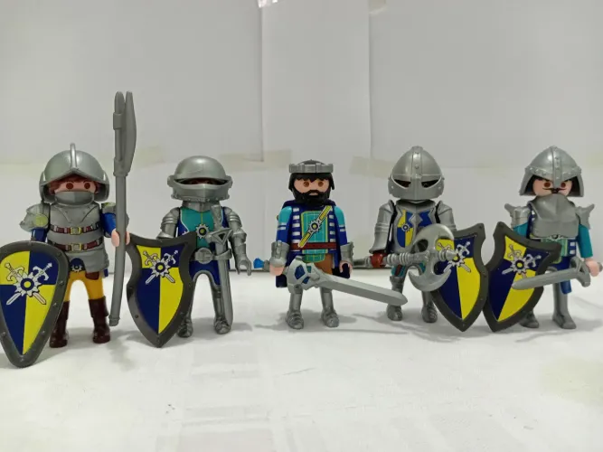 Playmobil Rei e Tropa dos Cavaleiros Novelmore