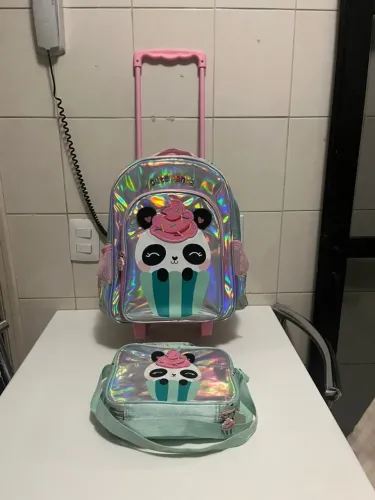 Mochila de rodinha infantil cute panda holográfica colorido com lancheira