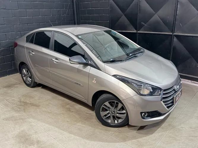 Hyundai HB20S C.style/c.plus1.6 Flex 16V Aut. 4P 2019