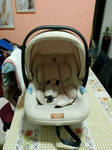Bebê conforto Burigotto