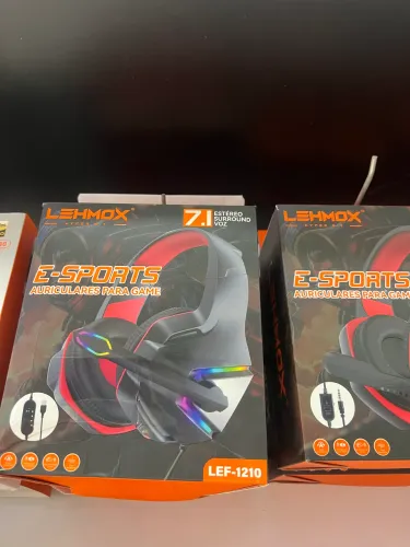 Fone de ouvido E-Sports Auriculares para gamer