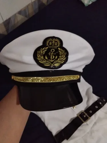 Roupa feminina de marinheiro