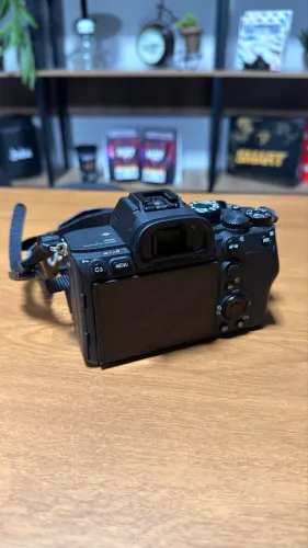 Câmera Sony A7r IV