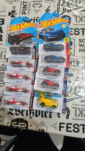 Hotwheels lote 10 miniaturas