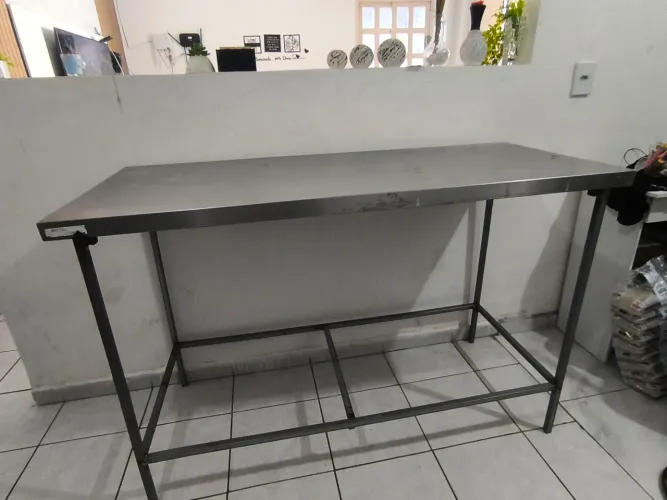 Mesa Inox Reformada