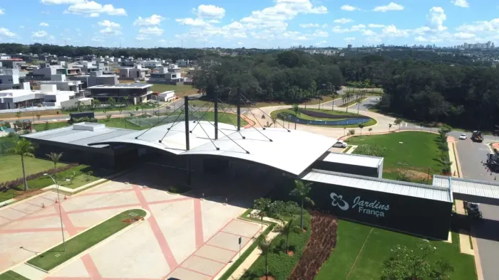 Lote no Jardins França 414m²