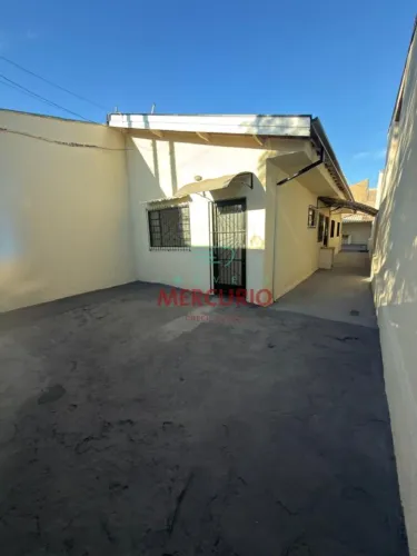 Casa com 2 dormitórios à venda no Parque Roosevelt - Bauru - SP