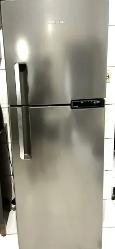 Geladeira Semi Nova