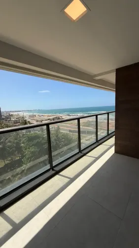 Apartamento a venda com 2/4 com vista mar na Orla de Salvador