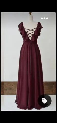 Vendo vestido de festa