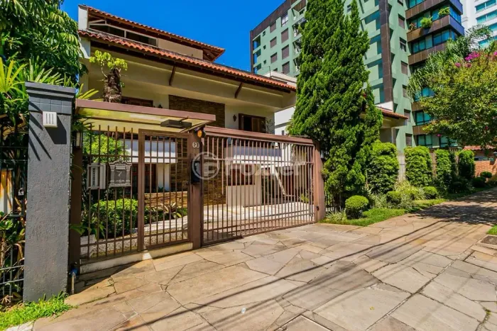 Casa em Condomínio 3 quartos no Três Figueiras | Exclusividade, Sofisticação Porto Alegr