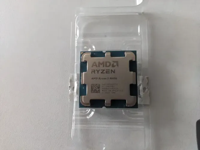 Ryzen 8600G com Radeon 760M am5 ddr5 perfeito