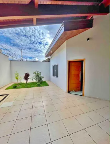 Linda casa a venda na Cidade Nova VIII