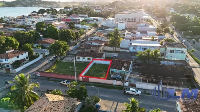 Terreno à venda em Guarapari-ES, Santa Mônica, 200m², plano, murado, a 200m da praia, próx