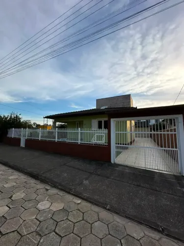 Imóvel para venda com 157 metros quadrados com 3 quartos em Presidente Vargas - Içara - SC
