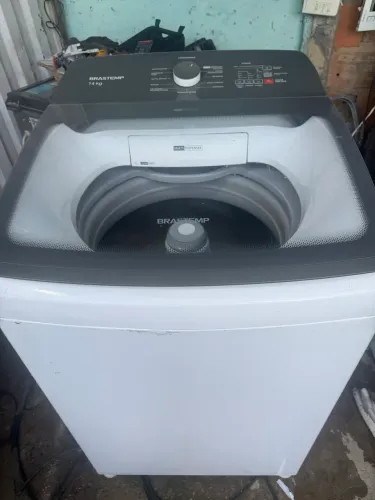 Maquina de lavar roupas