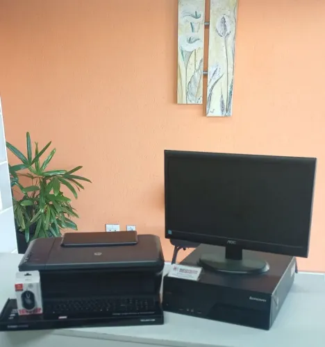 Computador completo + impressora multifuncional HP 