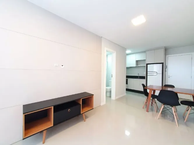 Apartamento com 1 dormitório para alugar, 41 m² por R$ 2.300,00 - Velha - Blumenau/SC