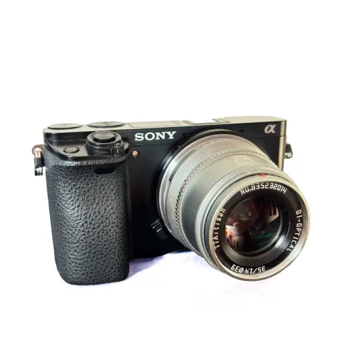 Sony A6000 | ótima para fotos e vídeos!
