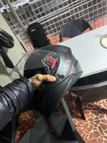 Vendo capacete asx poucos dias de uso