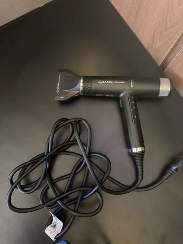 Secador Professional iQ3 Black