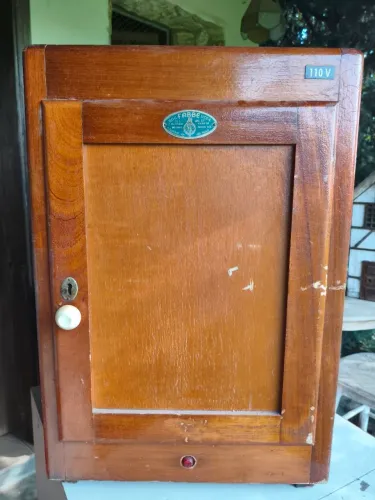Antiga Estufa de Laboratório Fabbe anos 50- ideal para Adega/ Cristaleira Vintage