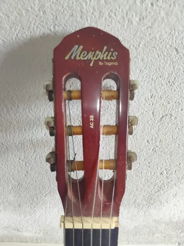 Vende-se violão basico