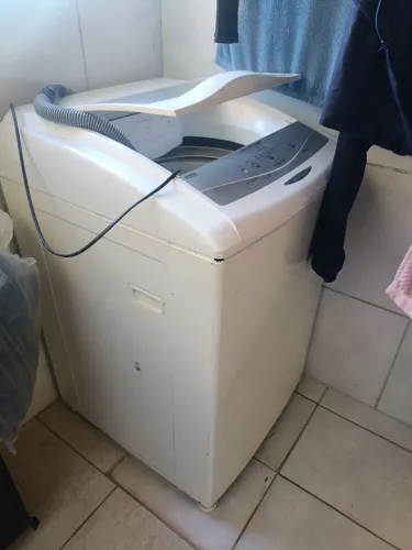 Máquina de lavar roupa 