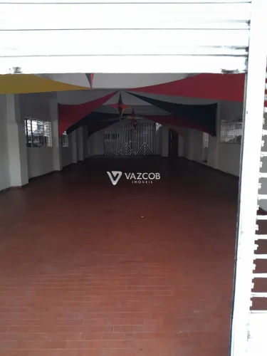 Ponto comercial na Rua General Gurjão