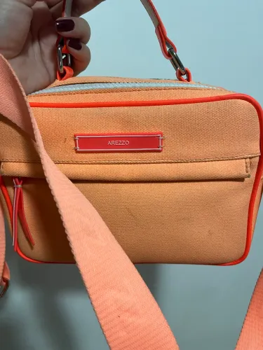BOLSA NEON AREZZO (PEQUENA)