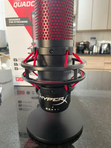 Vendo microfone HyperX Quadcast USB
