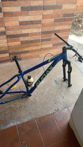 Quadro AUDAX ADX300