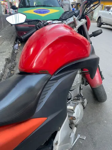 Vendo CB 300 