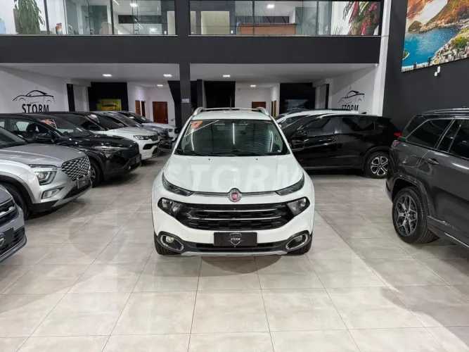 Fiat Toro Volcano 2.0 16V 4X4 TB Diesel Aut. 2017